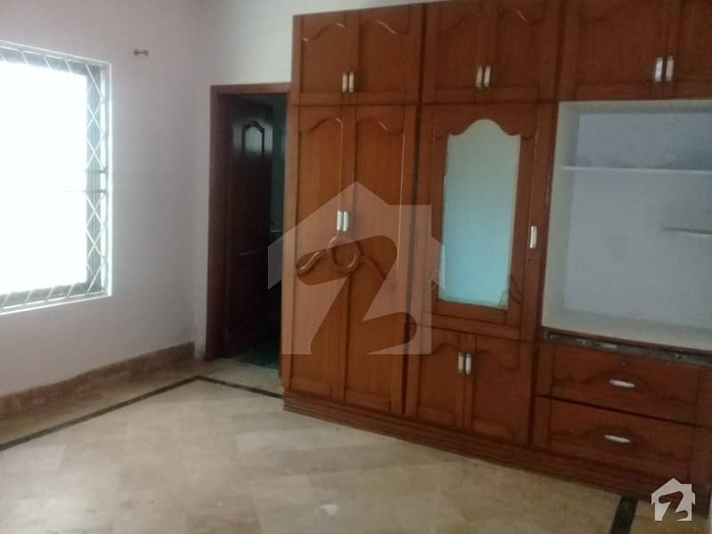 Portion For Rent In Air Avenue Dha Phase 8