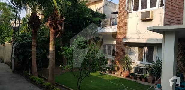House For Sale At Best Area In Rawalpindi House For Sale At Best Area In Rawalpindi