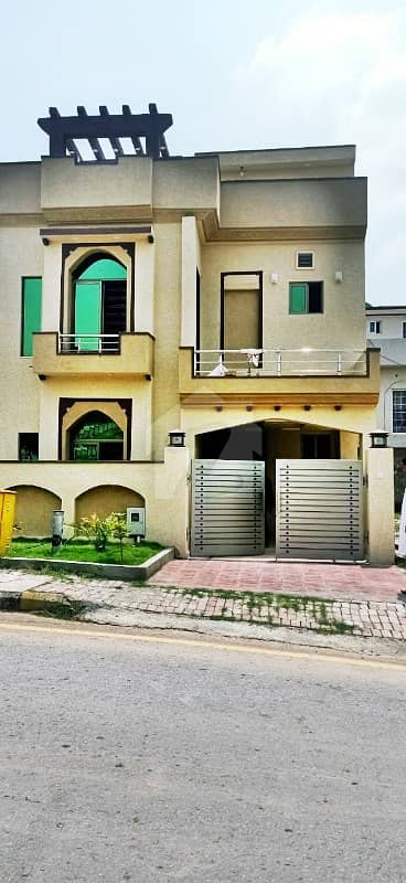 Bahria Town Phase 8 Rawalpindi Safari Valley Rafi Block 5 Marla House For Sale Dem 1 Crore 20 Lac