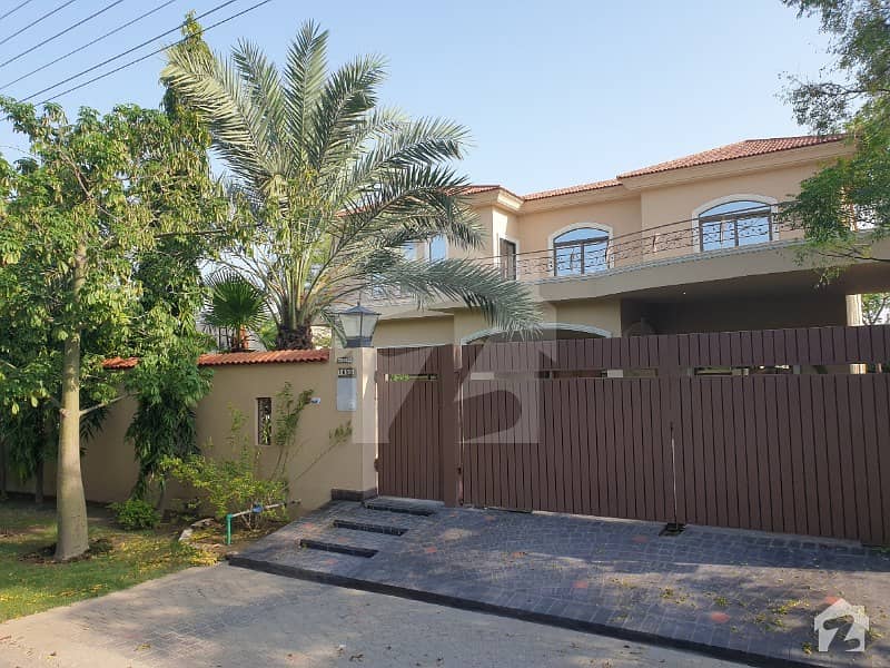 Immaculately Maintained 2 Kanal Elegant Design House For Sale