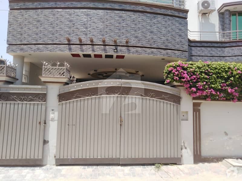 10 Marla Triple Storey House For Sale