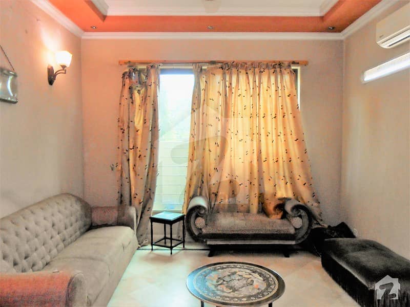 اقبال پارک کینٹ کینٹ لاہور میں 3 کمروں کا 5 مرلہ مکان 1.15 کروڑ میں برائے فروخت۔