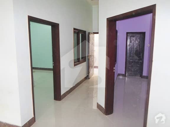 دامان کوہسار ہاؤسنگ سوسائٹی حیدر آباد میں 5 کمروں کا 8 مرلہ مکان 1.6 کروڑ میں برائے فروخت۔