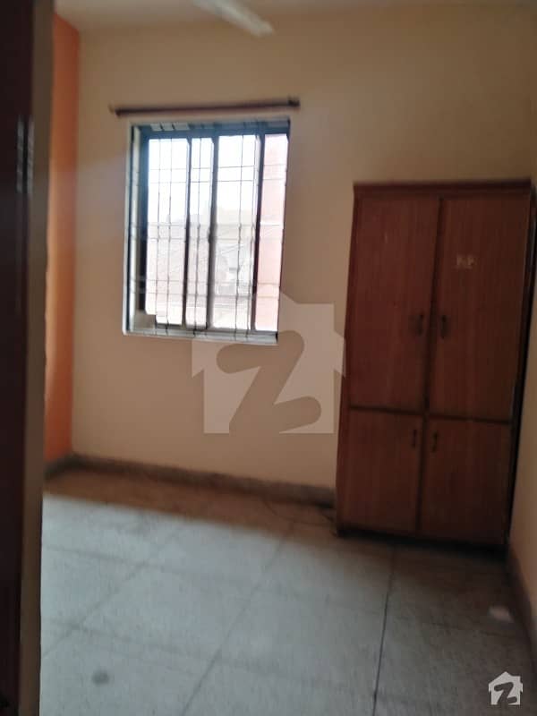 Mustafa Town Prime Location Double Storey House For Sale Old House 30 Ft Road