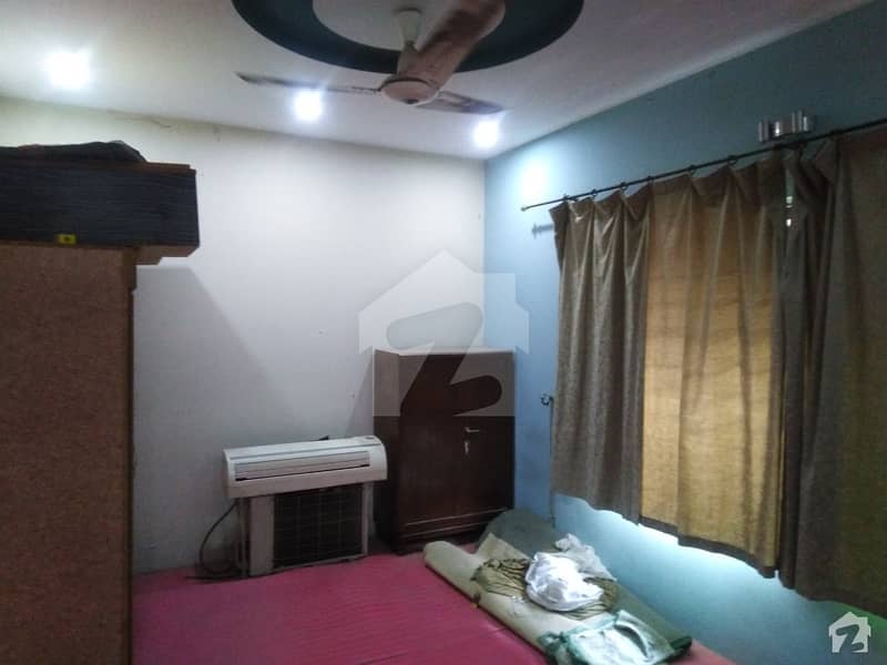 جوہر ٹاؤن فیز 1 - بلاک اے3 جوہر ٹاؤن فیز 1 جوہر ٹاؤن لاہور میں 3 کمروں کا 5 مرلہ مکان 40 ہزار میں کرایہ پر دستیاب ہے۔