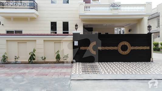 10 Marla Double Storey Corner House For Sale In Marghzar Officers Colony Lahore 10 Marla Double Storey Corner House For Sale In Marghzar Officers Colony Lahore