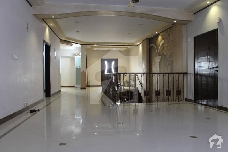 Luxurious Double Storey Penthouse  For Sale