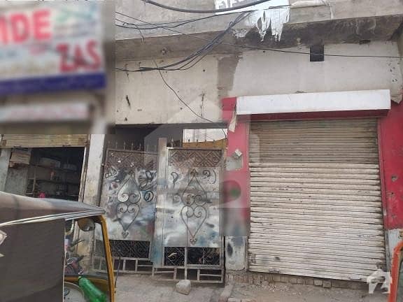 شالیمار لنک روڈ لاہور میں 4 مرلہ دکان 3.25 لاکھ میں کرایہ پر دستیاب ہے۔