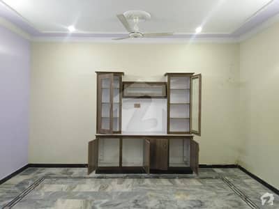 حیات آباد فیز 6 - ایف9 حیات آباد فیز 6 حیات آباد پشاور میں 7 کمروں کا 10 مرلہ مکان 3.9 کروڑ میں برائے فروخت۔ حیات آباد فیز 6 - ایف9 حیات آباد فیز 6 حیات آباد پشاور میں 7 کمروں کا 10 مرلہ مکان 3.9 کروڑ میں برائے فروخت۔