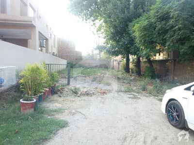15 Marla Plot In Dha Phase 3 Block W Hot Location Near Market Park 15 Marla Plot In Dha Phase 3 Block W Hot Location Near Market Park