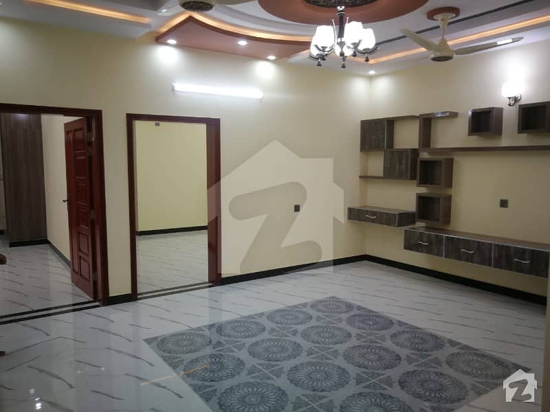 جناح گارڈنز ایف ای سی ایچ ایس اسلام آباد میں 6 کمروں کا 7 مرلہ مکان 1.6 کروڑ میں برائے فروخت۔