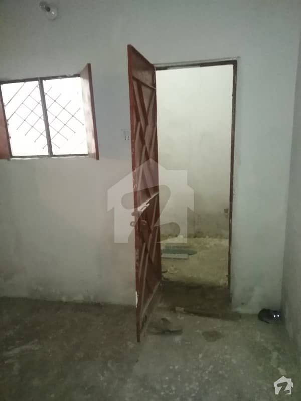 64 Sq Yard Ground   1 RCC House For Sale