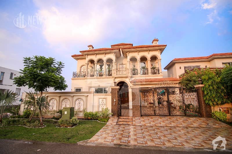 1 Kanal Faisal Rasul Design Lavish Bungalow For Sale