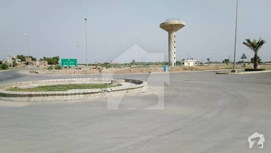 10 Marla Ideal Plot For Sale In Bahria Town 10 Marla Ideal Plot For Sale In Bahria Town
