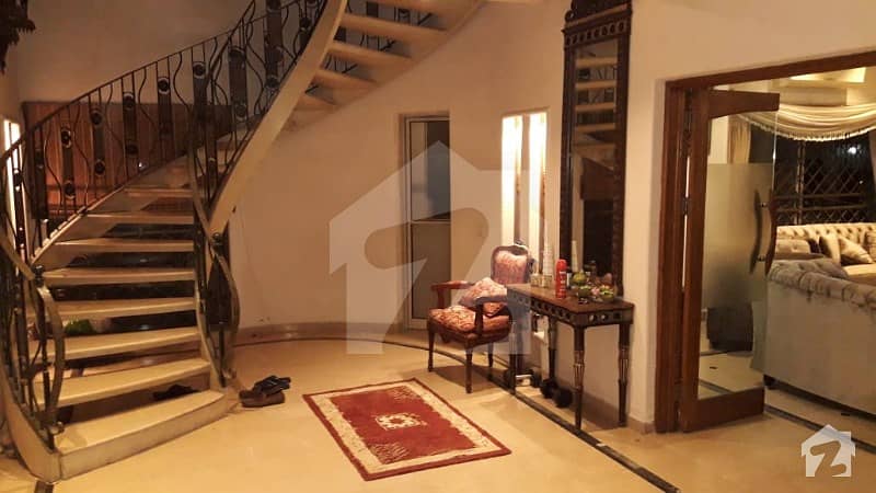 DHA Lahore 1 Kanal Owner Build House With 100 Original Pics Available For Rent DHA Lahore 1 Kanal Owner Build House With 100 Original Pics Available For Rent