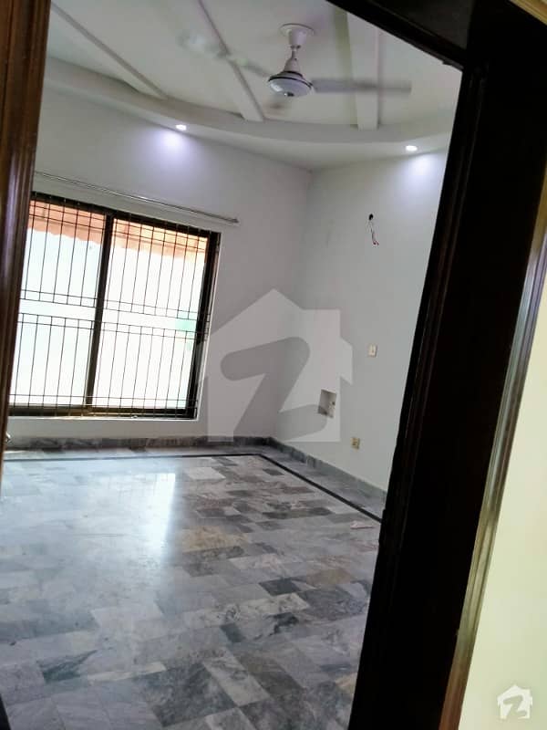 10 Marla House For Rent In Dha Ph 4 Prime Location