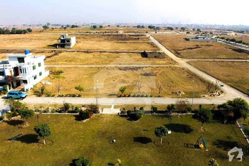 Block C 10 Marla Residential Plot Available For Sale University Town Islamabad