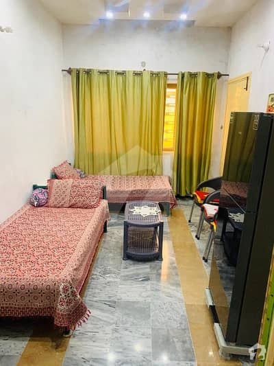 موہڑہ چوک واہ میں 2 کمروں کا 4 مرلہ مکان 15 ہزار میں کرایہ پر دستیاب ہے۔