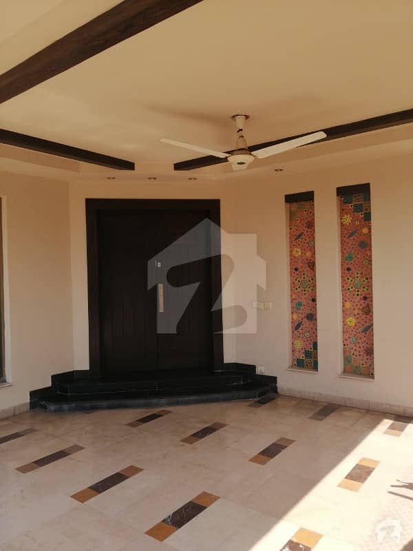 10 Marla New Luxurious Bungalow For Rent In Dha Phase 5