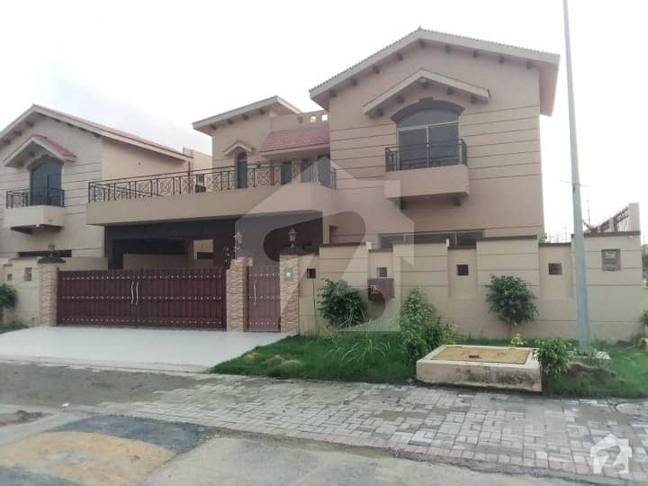 17 Marla Corner Home For Sale In Askari 10 Sector F