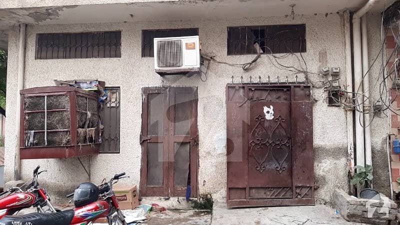 ٹاؤن شپ ۔ سیکٹر بی1 ٹاؤن شپ لاہور میں 6 کمروں کا 5 مرلہ مکان 1.9 کروڑ میں برائے فروخت۔