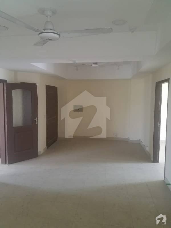 3 Bed With Attach Bath Rooms With Lounge For Rent Office Purpose