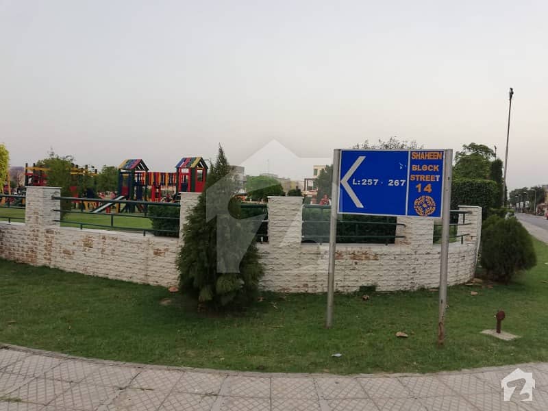 1 Kanal Main Boulevard Plot Ideal Location For House For Sale In Very Attractive Shaheen Block Sector B
