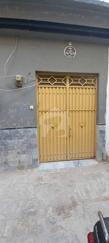 میونسپل کارپوریشن کالونی دلازک روڈ پشاور میں 4 کمروں کا 3 مرلہ مکان 65 لاکھ میں برائے فروخت۔