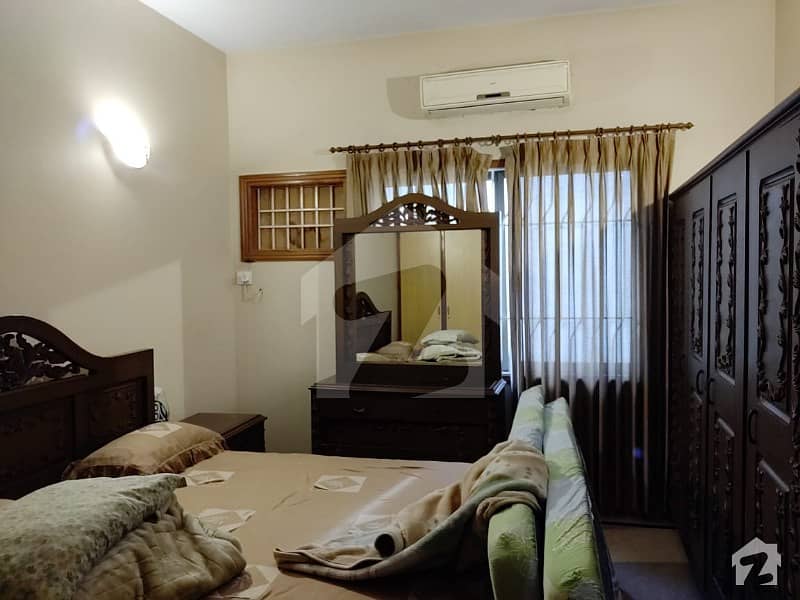 ڈی ایچ اے فیز 6 ڈی ایچ اے کراچی میں 4 کمروں کا 10 مرلہ مکان 5.6 کروڑ میں برائے فروخت۔