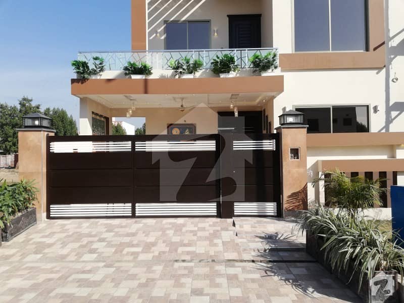 Brand New 10 Marla House For Sale In Phase 1 In Citi Housing Society Gujranwala L