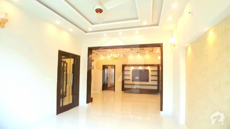 10 Marla Brand New Luxurious Bungalow Available For Sale In State Life Society