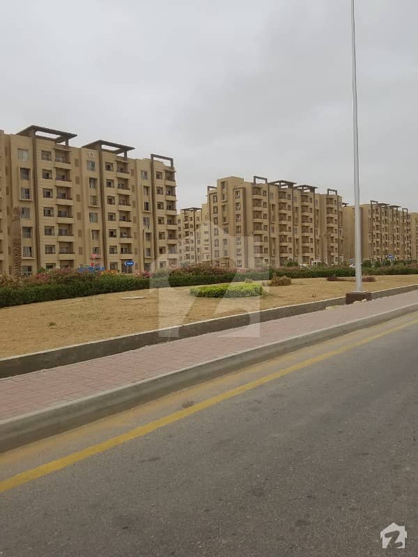 بحریہ ٹاؤن - پریسنٹ 19 بحریہ ٹاؤن کراچی کراچی میں 2 کمروں کا 4 مرلہ فلیٹ 52 لاکھ میں برائے فروخت۔