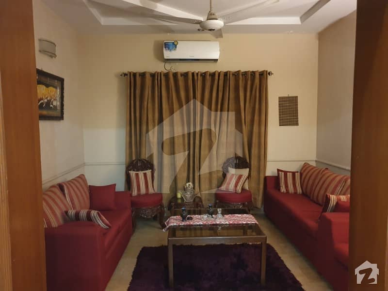 سوئی گیس سوسائٹی فیز 1 سوئی گیس ہاؤسنگ سوسائٹی لاہور میں 4 کمروں کا 7 مرلہ مکان 1.85 کروڑ میں برائے فروخت۔
