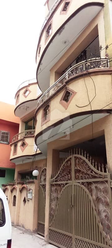 Double Storey House For Rent In Adiala Road