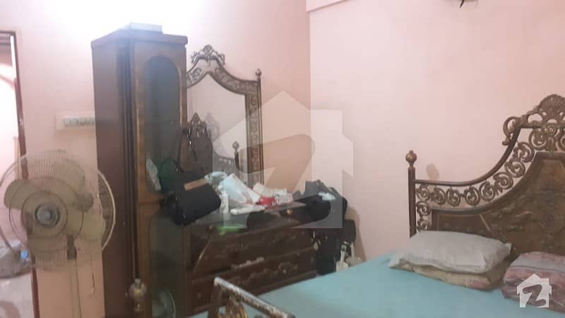 نارتھ کراچی - سیکٹر 7-ڈی/2 نارتھ کراچی کراچی میں 2 کمروں کا 5 مرلہ مکان 16 ہزار میں کرایہ پر دستیاب ہے۔