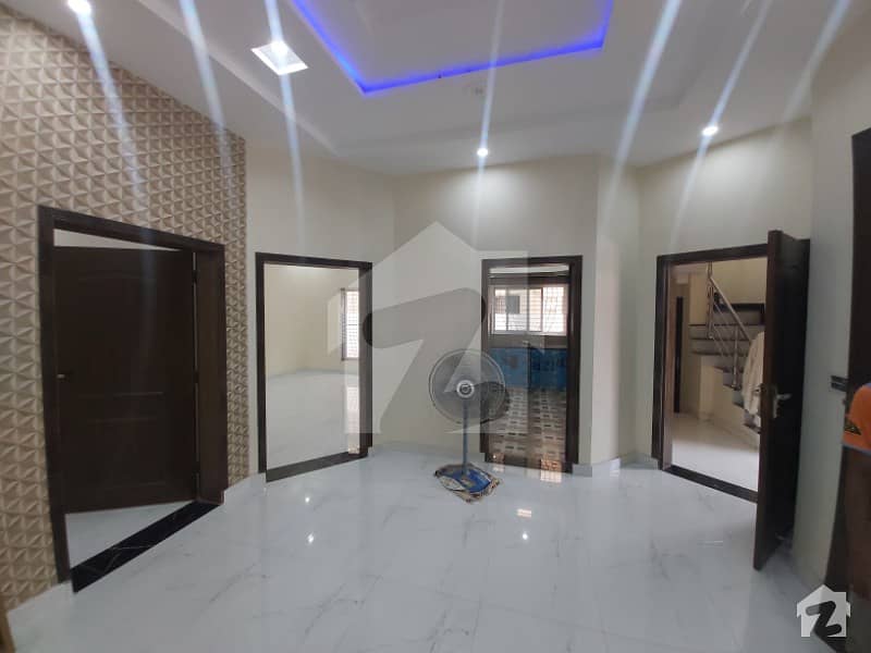 Brand New 10 Marla House For Sale In Architect Society Lahore
