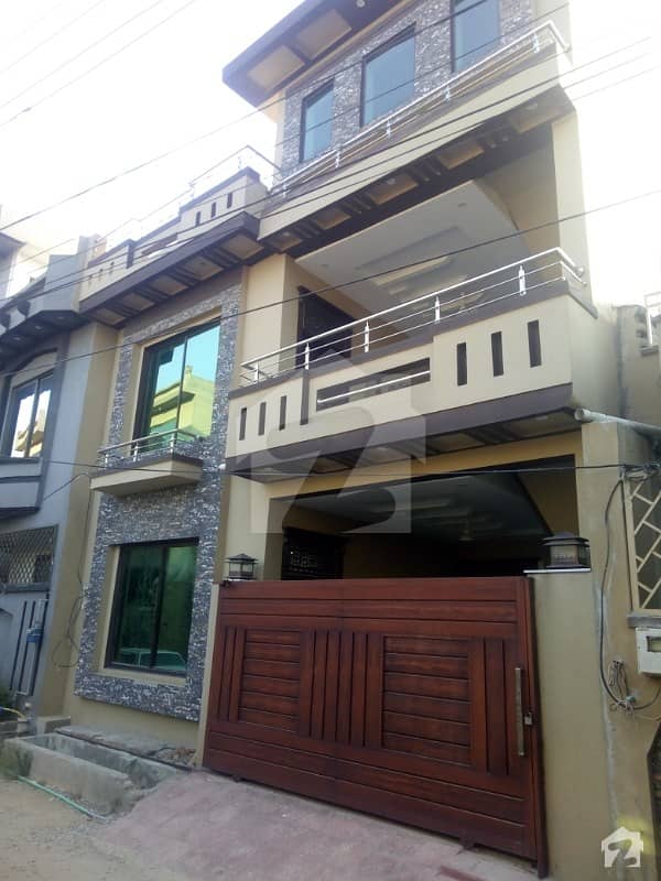House For Sale In Range Road
