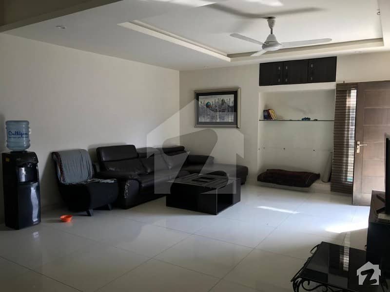 Clifton Bungalow Portion Is Available For Rent