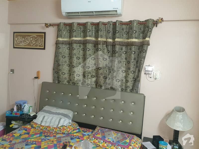 Paying Guest Furnished Room Is Available At Good Location