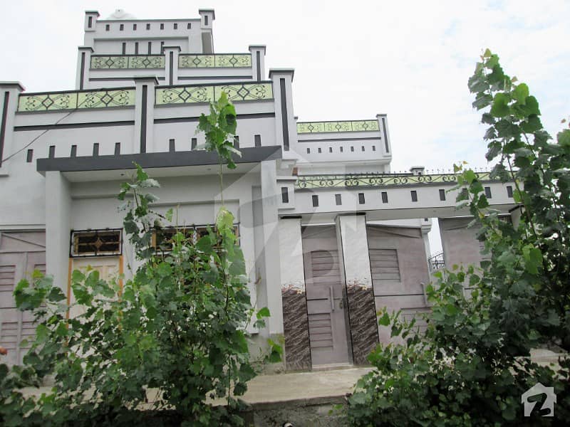 مینگورہ سوات میں 11 کمروں کا 12 مرلہ مکان 1.6 کروڑ میں برائے فروخت۔