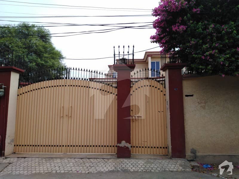 1 Kanal Double Storey House Is Available For Sale On Bosan Road Multan