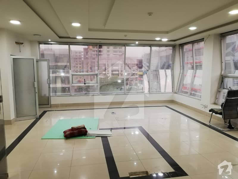 4 Marla 3rd Floor With Lift Backup Generator For Rent In Dha Phase 5