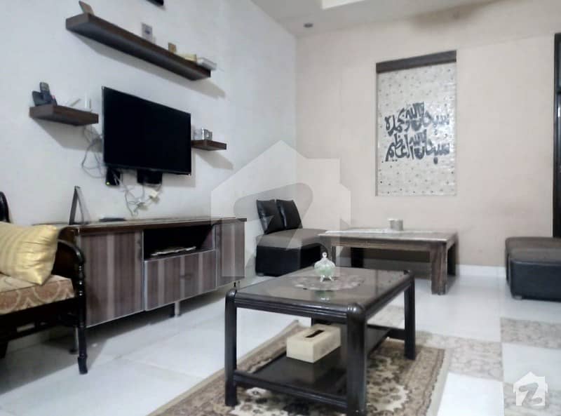 حسن ولاز فیصل آباد میں 3 کمروں کا 5 مرلہ مکان 95 لاکھ میں برائے فروخت۔