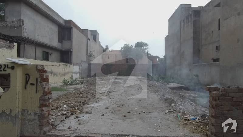1 Kanal Semi Commercial Plot Is Available For Sale In Nishat Colony Lahore