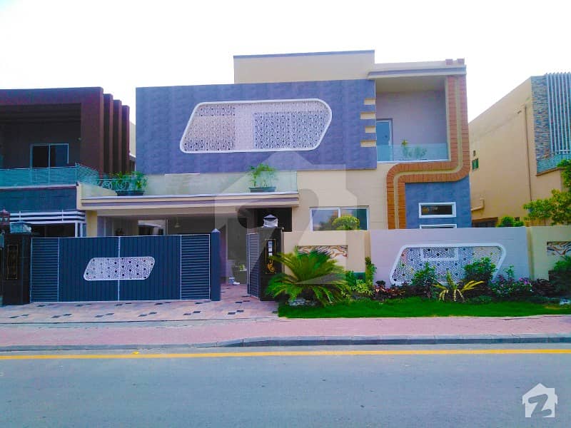1 Kanal House With Full Basment Jasmine Block Bahria Town Lahore