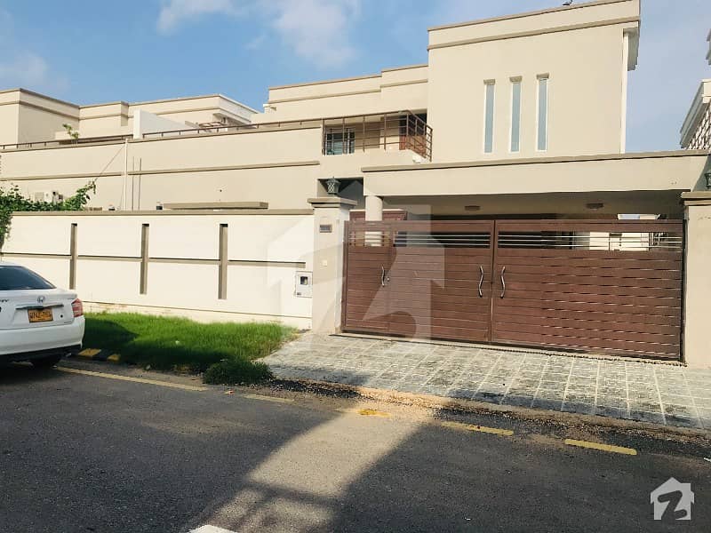SDH House 350 Sq Yards For Sale