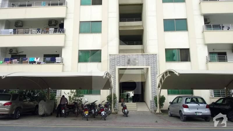 Superb Open View 12 Marla 4 Bed Flat On 4th Floor For Sale In Askari 11 Lahore Superb Open View 12 Marla 4 Bed Flat On 4th Floor For Sale In Askari 11 Lahore