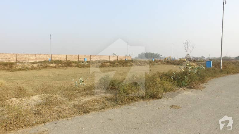 Ideal Commercial Plot For Sale In Dha Phase 7 - Cca 5