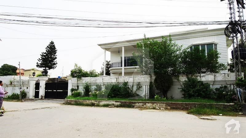 Beautifully Designed 30-Marla Triple Storey House Is Available For Rent In Gulistan Colony Rawalpindi