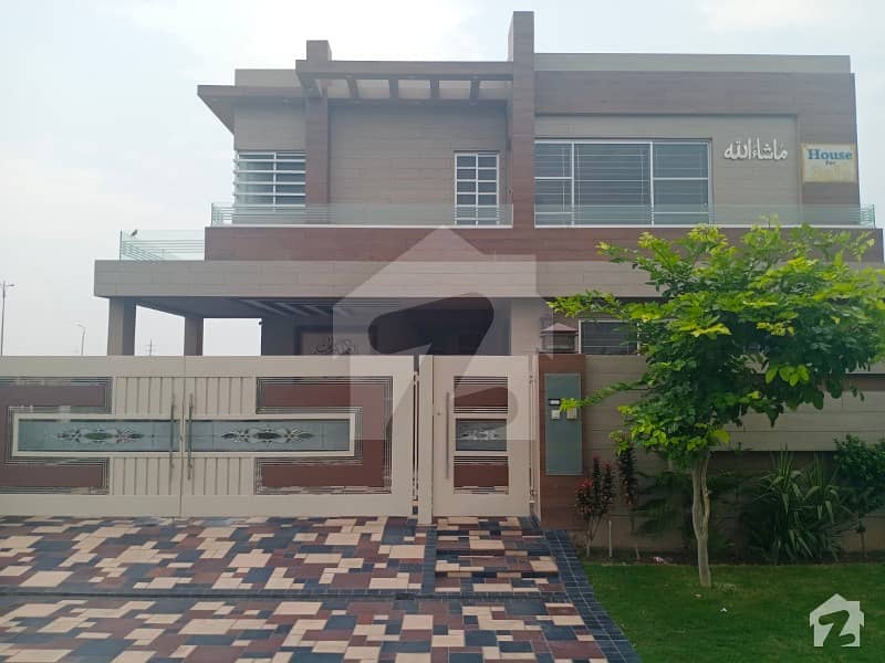 ڈی ایچ اے فیز 6 - بلاک این فیز 6 ڈیفنس (ڈی ایچ اے) لاہور میں 5 کمروں کا 1 کنال مکان 5.4 کروڑ میں برائے فروخت۔